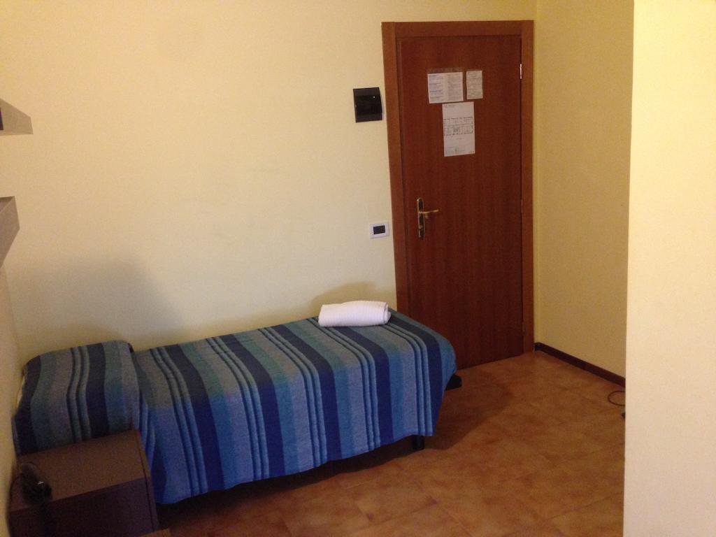 Hotel Ambasciata チェゼナーティコ 部屋 写真